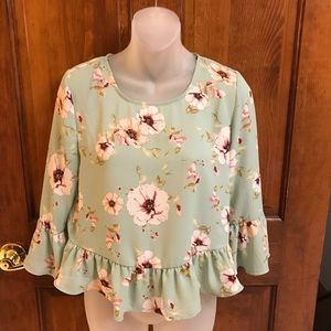 🎉🎉 3 for $20🎉🎉 Forever 21 women’s blouse